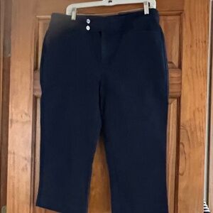 Chaps Navy Blue Cropped Pants size 14. 3 pockets